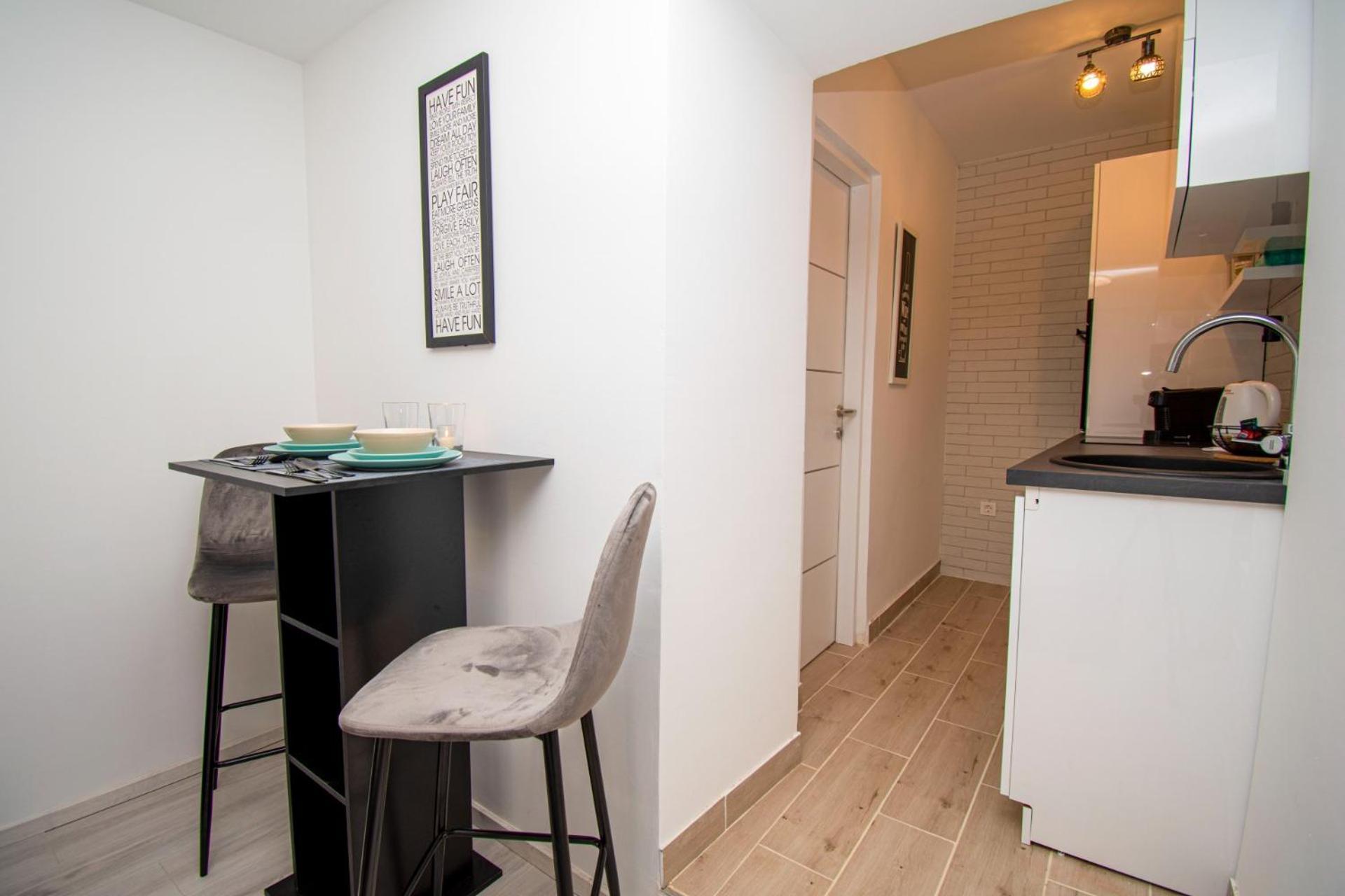 Oasis Apartment Pula Buitenkant foto